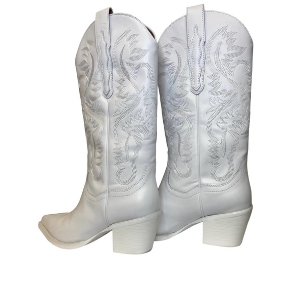 Jeffrey Campbell Dagget White Boot Size 8 - Picture 5 of 10